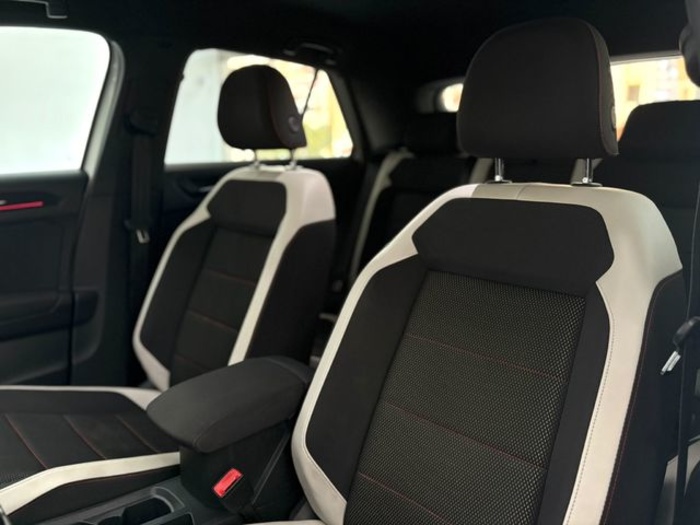 VolkswagenT-Roc Sport 2.0 TDI 4Motion 110 kW (150 CV) DSG Vehículo usado en Barcelona - 39 VolkswagenT-Roc Sport 2.0 TDI 4Motion 110 kW (150 CV) DSG Vehículo usado en Barcelona - 39