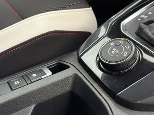 Volkswagen T-Roc Sport 2.0 TDI 4Motion 110 kW (150 CV) DSG