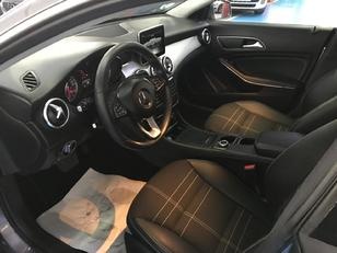 Mercedes-Benz CLA Shooting Brake CLA 200 d Urban 100 kW (136 CV)