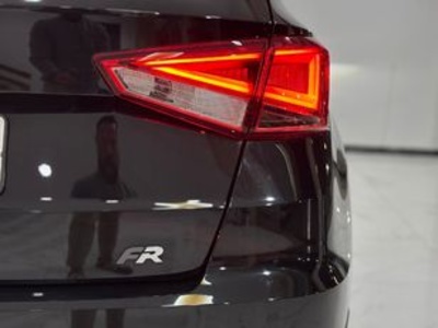 SEAT Arona 1.0 TSI FR XM 85 kW (115 CV) SEAT Arona 1.0 TSI FR XM 85 kW (115 CV)