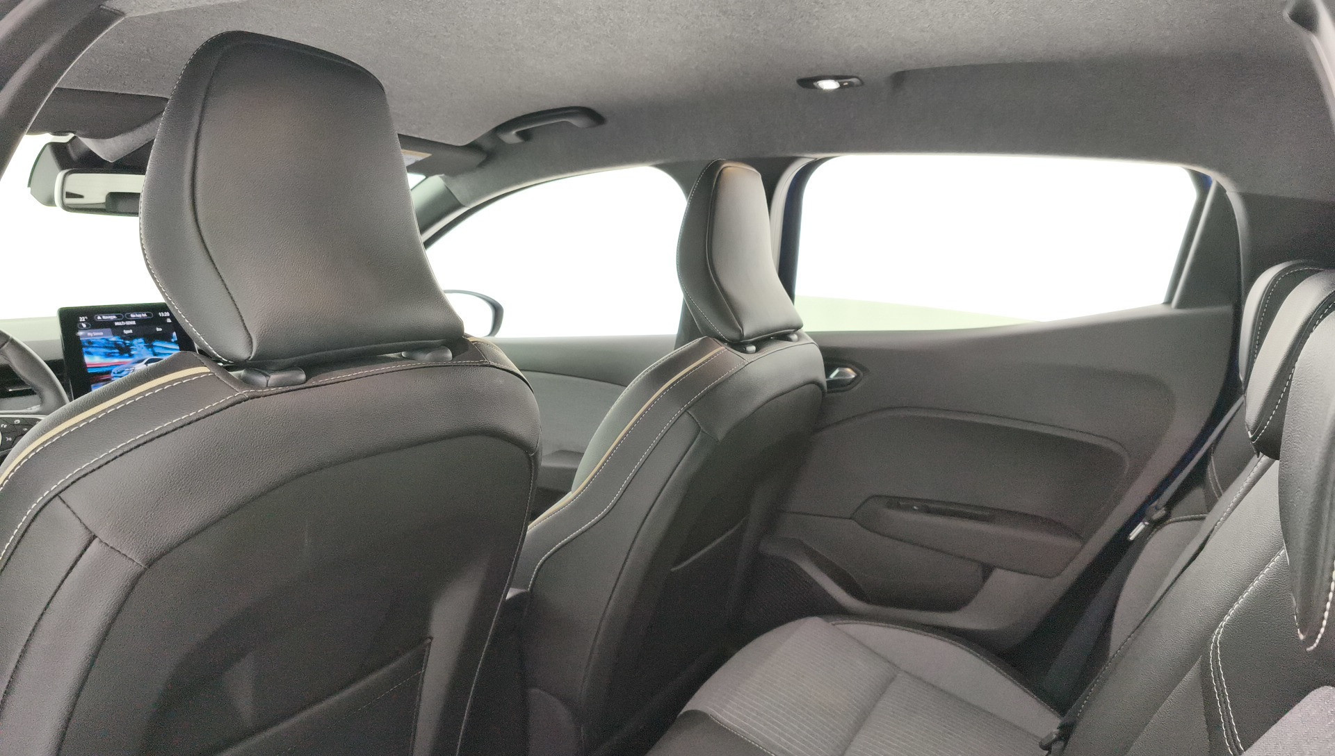 Renault Clio Techno Eco-G 74 kW (100 CV) - 14