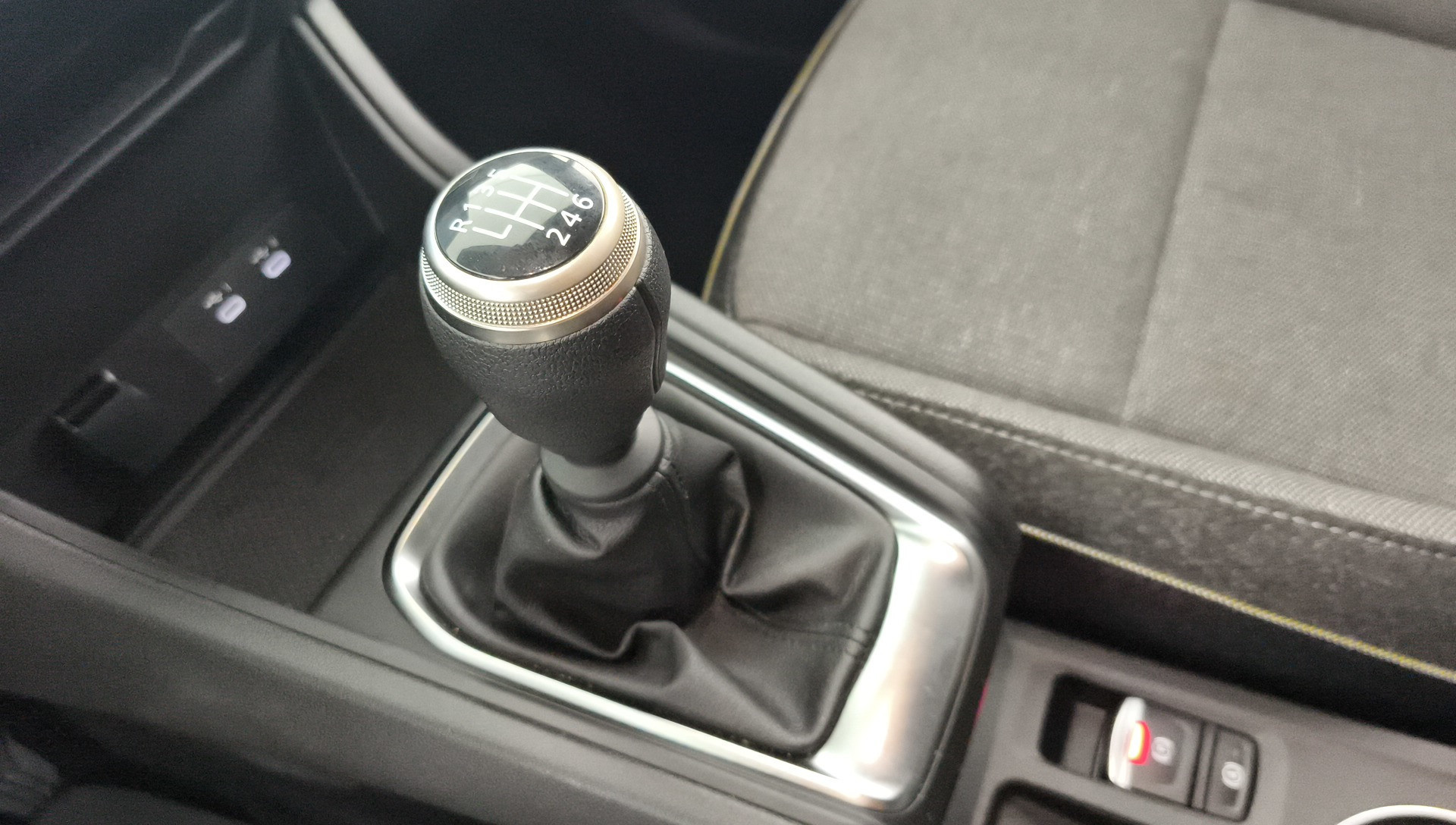 Renault Captur Techno Eco-G 74 kW (100 CV) - 20