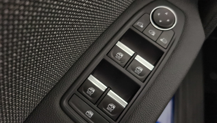 Renault Captur Techno Eco-G 74 kW (100 CV) - 25 Renault Captur Techno Eco-G 74 kW (100 CV) - 25