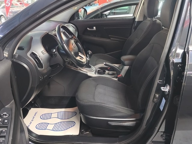 KiaSportage 1.6 GDI Concept 4x2 99 kW (135 CV) Vehículo usado en Barcelona - 9