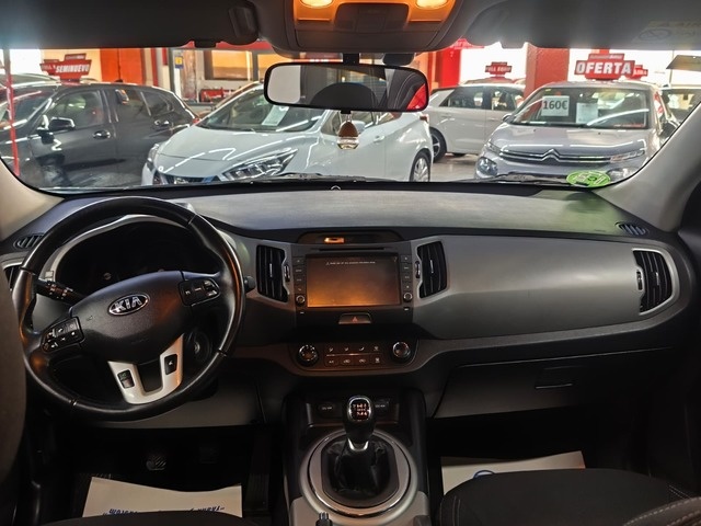 KiaSportage 1.6 GDI Concept 4x2 99 kW (135 CV) Vehículo usado en Barcelona - 10