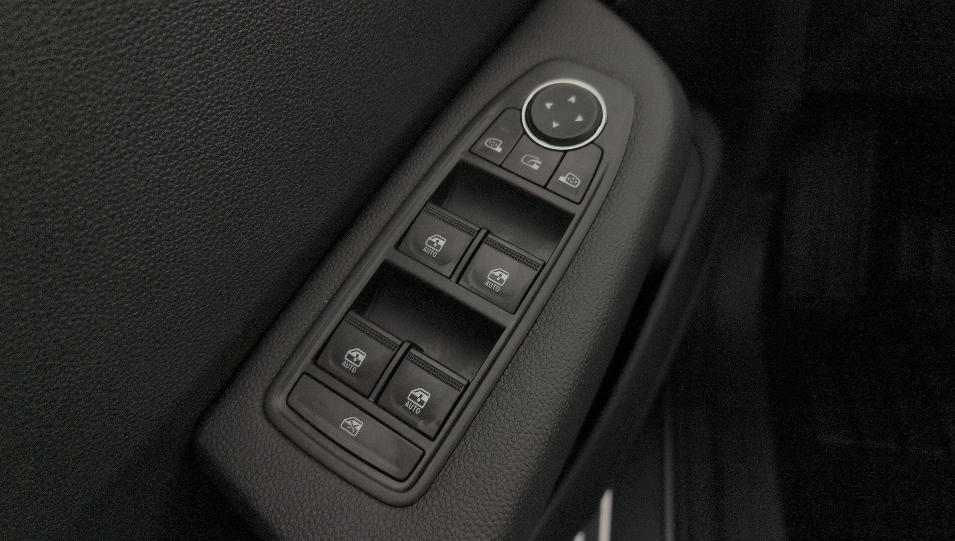 Renault Clio Evolution dCi 74 kW (100 CV) - 25