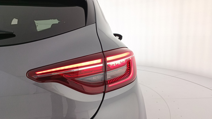 Renault Clio Techno TCe 103 kW (140 CV) - 23 Renault Clio Techno TCe 103 kW (140 CV) - 23