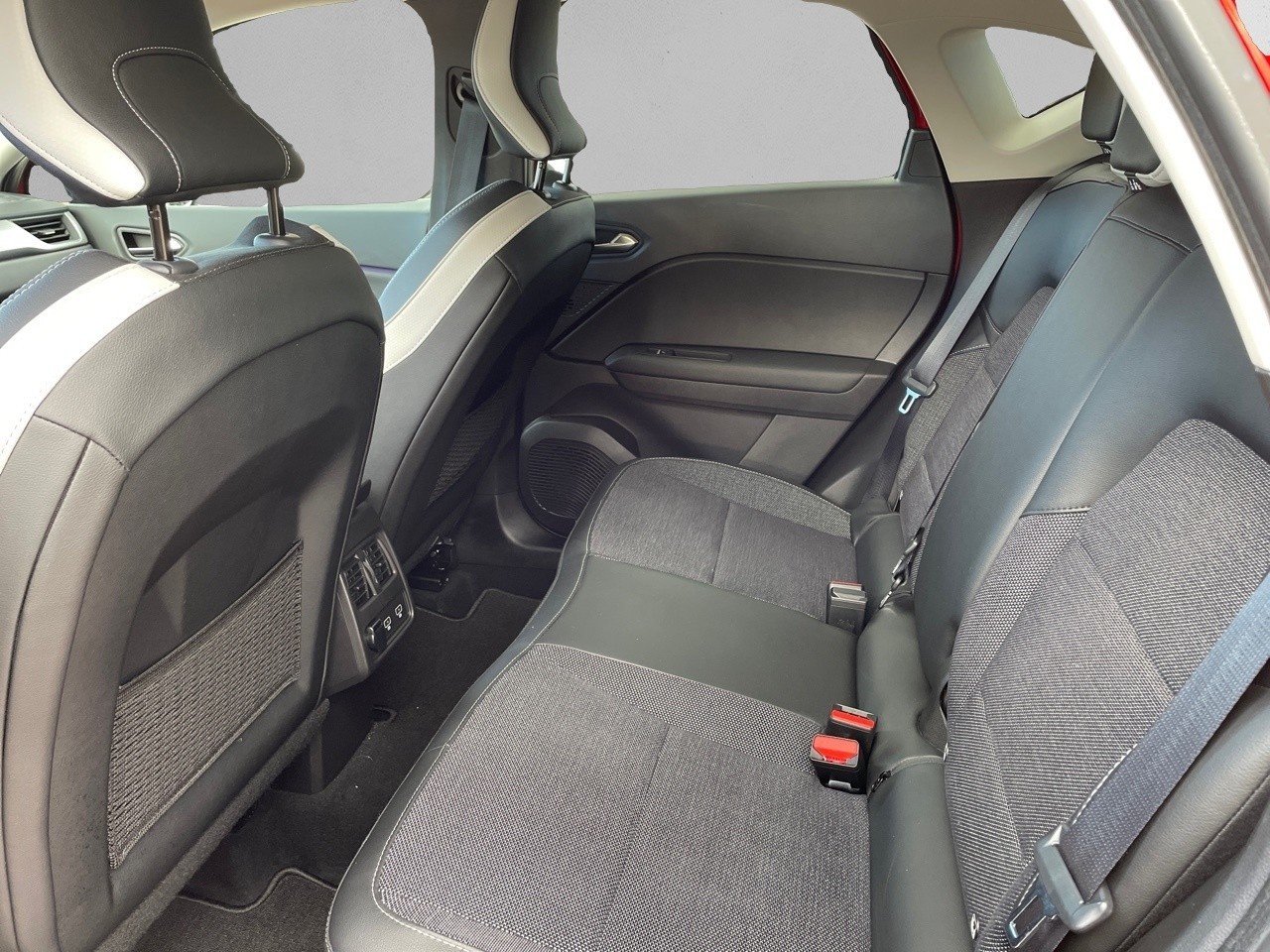 Renault Captur Techno E-Tech PHEV 118 kW (160 CV) - 13