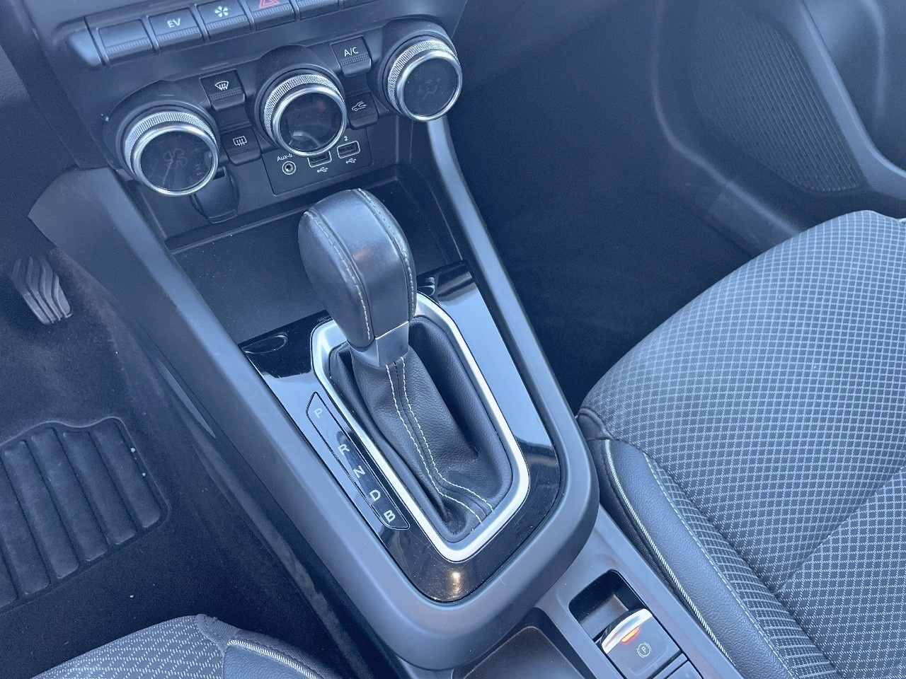 Renault Arkana Zen E-Tech Híbrido 107 kW (145 CV) - 7