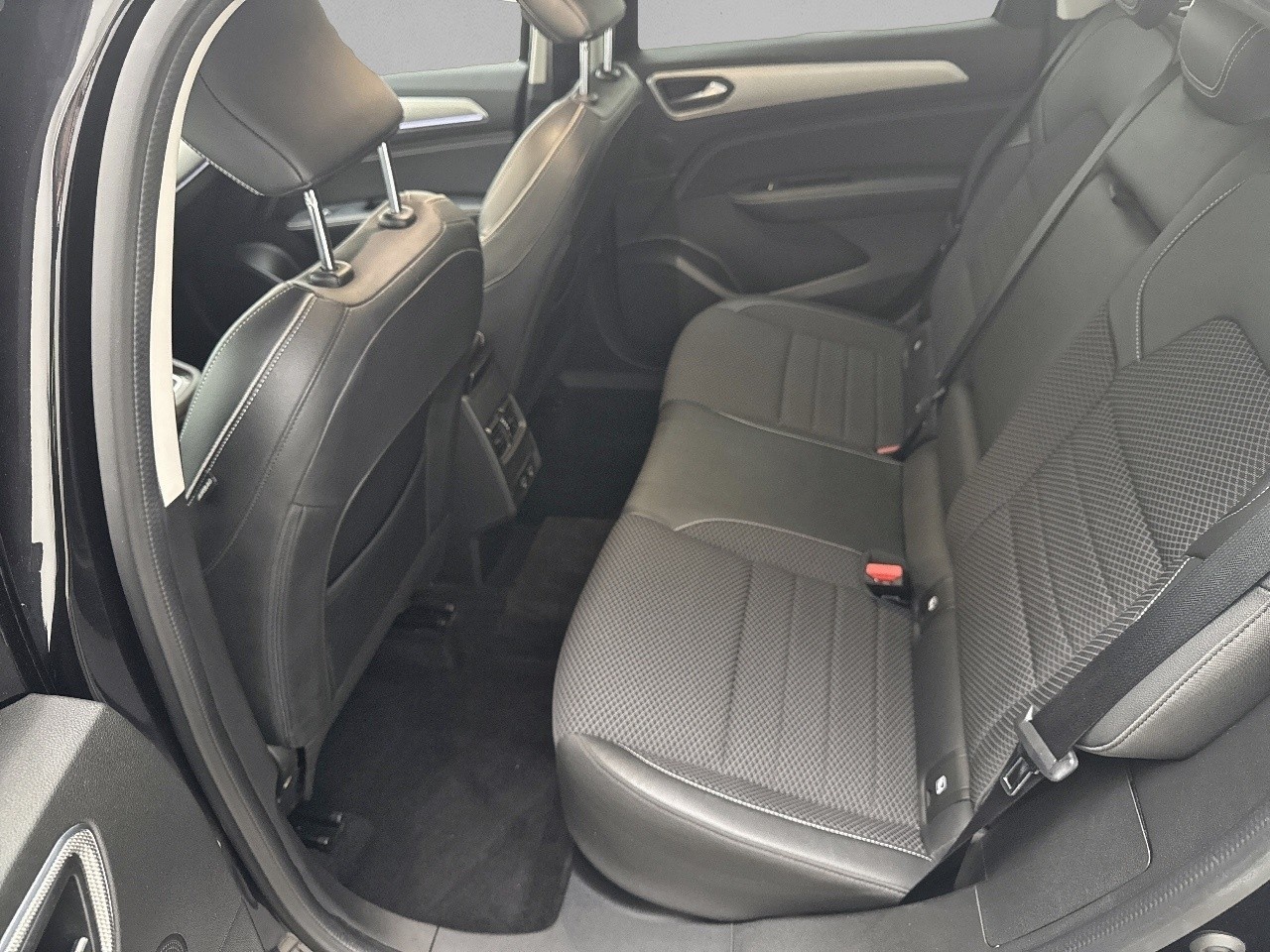 Renault Arkana Zen E-Tech Híbrido 107 kW (145 CV) - 9