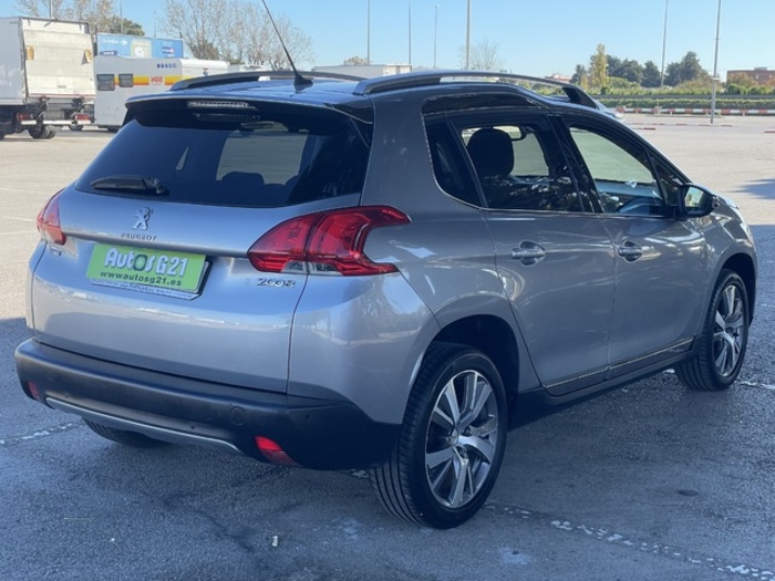 Peugeot2008 PureTech 110 S&S Allure 81 kW (110 CV) Vehículo usado en Barcelona - 3 Peugeot2008 PureTech 110 S&S Allure 81 kW (110 CV) Vehículo usado en Barcelona - 3