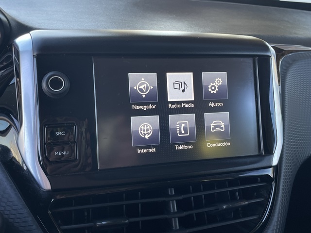 Peugeot2008 PureTech 110 S&S Allure 81 kW (110 CV) Vehículo usado en Barcelona - 17