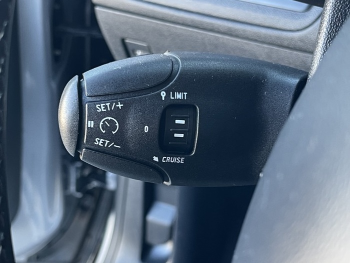 Peugeot2008 PureTech 110 S&S Allure 81 kW (110 CV) Vehículo usado en Barcelona - 23 Peugeot2008 PureTech 110 S&S Allure 81 kW (110 CV) Vehículo usado en Barcelona - 23