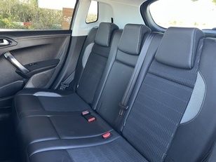 Peugeot 2008 PureTech 110 S&S Allure 81 kW (110 CV)