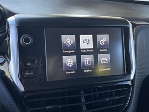 Peugeot 2008 PureTech 110 S&S Allure 81 kW (110 CV)