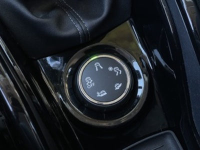 Peugeot 2008 PureTech 110 S&S Allure 81 kW (110 CV) Peugeot 2008 PureTech 110 S&S Allure 81 kW (110 CV)