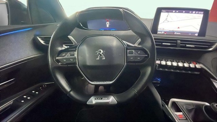 Peugeot3008 PureTech 130 S&S GT Line 96 kW (130 CV) Vehículo usado en Barcelona - 10 Peugeot3008 PureTech 130 S&S GT Line 96 kW (130 CV) Vehículo usado en Barcelona - 10