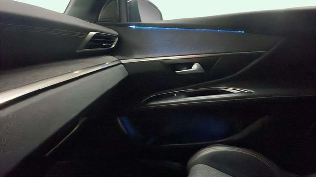 Peugeot3008 PureTech 130 S&S GT Line 96 kW (130 CV) Vehículo usado en Barcelona - 15