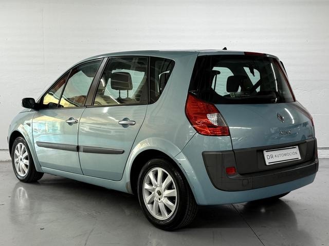 RenaultScenic Dynamique 1.6 82 kW (110 CV) Vehículo usado en Barcelona - 8