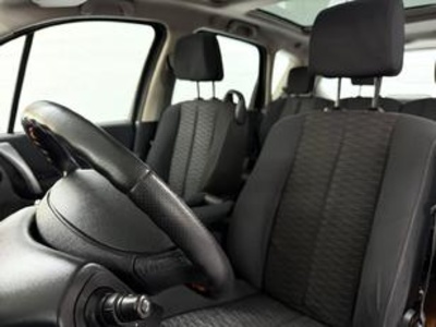 Renault Scenic Dynamique 1.6 82 kW (110 CV) Renault Scenic Dynamique 1.6 82 kW (110 CV)