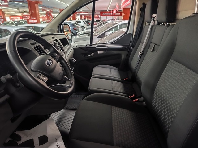 FordTransit Custom Furgon 2.0 TDCI 300 L1 Ambiente 96 kW (130 CV) Vehículo usado en Barcelona - 4