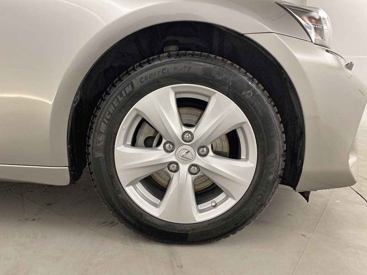 Lexus IS 300h Eco 164 kW (223 CV) - 4