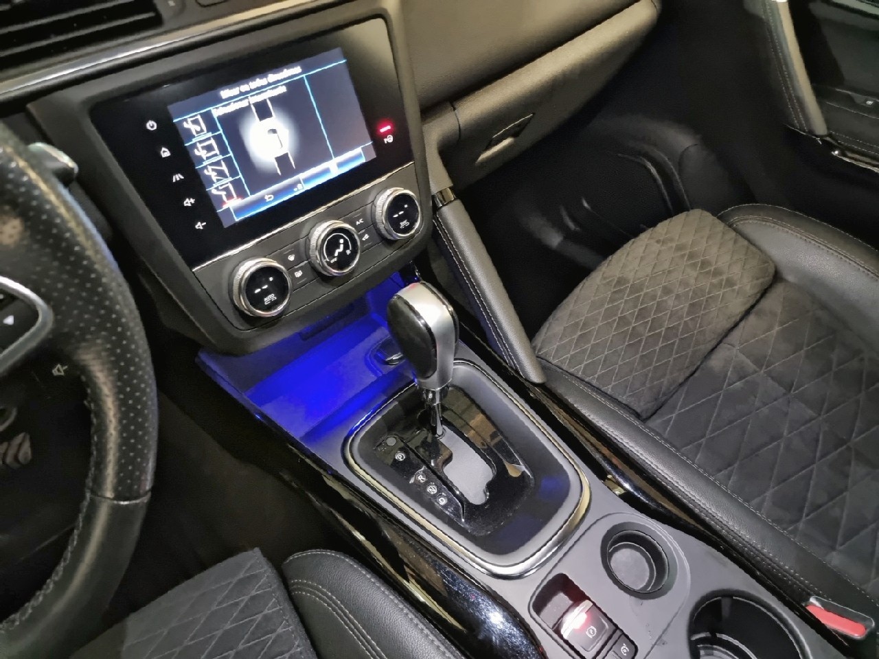 Renault Kadjar Black Edition TCe 117 kW (160 CV) EDC GPF - 10