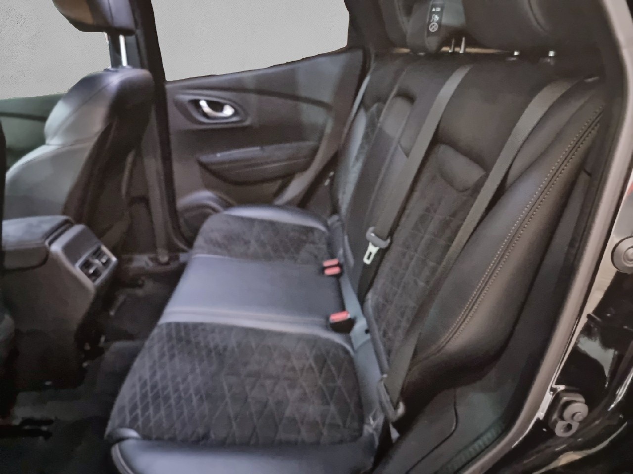 Renault Kadjar Black Edition TCe 117 kW (160 CV) EDC GPF - 12