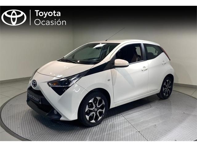 ToyotaAygo 1.0 70 x-play 53 kW (72 CV)