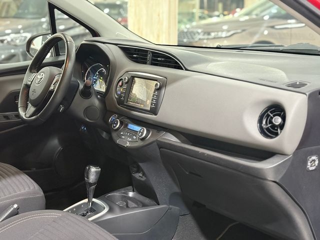 ToyotaYaris 1.5 Hybrid Active 74 kW (100 CV) Vehículo usado en Barcelona - 19