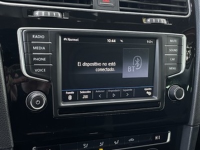 Volkswagen Golf Variant Sport 1.6 TDI BMT 81 kW (110 CV) DSG Volkswagen Golf Variant Sport 1.6 TDI BMT 81 kW (110 CV) DSG