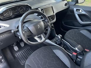 Peugeot 2008 PureTech 110 S&S Style 81 kW (110 CV)