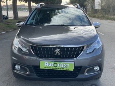 Peugeot 2008 PureTech 110 S&S Style 81 kW (110 CV) Peugeot 2008 PureTech 110 S&S Style 81 kW (110 CV)