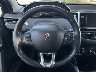 Peugeot 2008 PureTech 110 S&S Style 81 kW (110 CV)