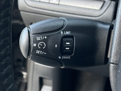 Peugeot 2008 PureTech 110 S&S Style 81 kW (110 CV) Peugeot 2008 PureTech 110 S&S Style 81 kW (110 CV)