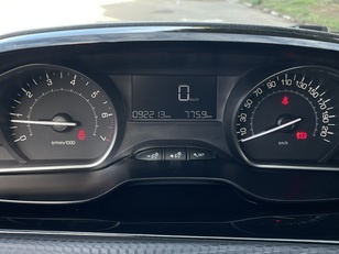 Peugeot 2008 PureTech 110 S&S Style 81 kW (110 CV)