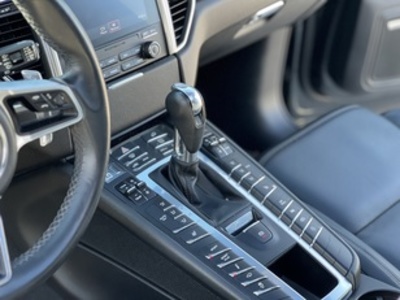 Porsche Macan 185 kW (252 CV) Porsche Macan 185 kW (252 CV)