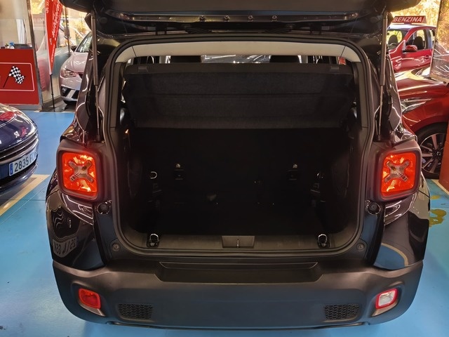 JeepRenegade 1.0G Limited 4x2 88 kW (120 CV) Vehículo usado en Barcelona - 6