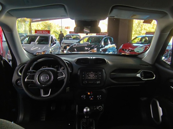 JeepRenegade 1.0G Limited 4x2 88 kW (120 CV) Vehículo usado en Barcelona - 8 JeepRenegade 1.0G Limited 4x2 88 kW (120 CV) Vehículo usado en Barcelona - 8