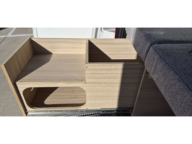 VolkswagenCaravelle Trendline Largo 2.0 TDI BMT 75 kW (102 CV) Vehículo usado en Barcelona - 5