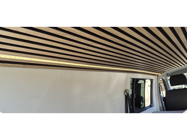 VolkswagenCaravelle Trendline Largo 2.0 TDI BMT 75 kW (102 CV) Vehículo usado en Barcelona - 14