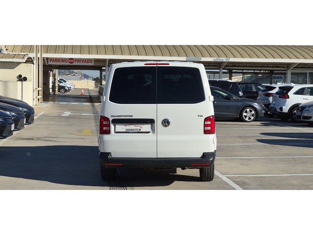 VolkswagenCaravelle Trendline Largo 2.0 TDI BMT 75 kW (102 CV) Vehículo usado en Barcelona - 23