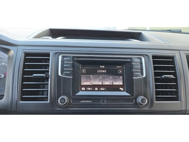 VolkswagenCaravelle Trendline Largo 2.0 TDI BMT 75 kW (102 CV) Vehículo usado en Barcelona - 28