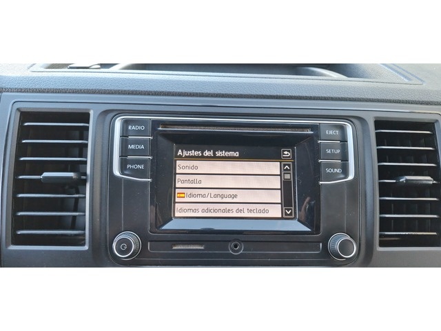 VolkswagenCaravelle Trendline Largo 2.0 TDI BMT 75 kW (102 CV) Vehículo usado en Barcelona - 30