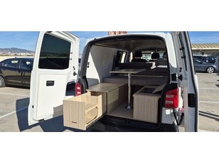 Volkswagen Caravelle Trendline Largo 2.0 TDI BMT 75 kW (102 CV) Volkswagen Caravelle Trendline Largo 2.0 TDI BMT 75 kW (102 CV)