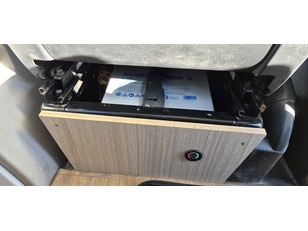 Volkswagen Caravelle Trendline Largo 2.0 TDI BMT 75 kW (102 CV) Volkswagen Caravelle Trendline Largo 2.0 TDI BMT 75 kW (102 CV)