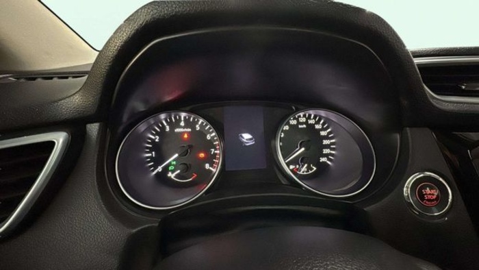 NissanQashqai DIG-T 115 N-Connecta 4x2 85 kW (115 CV) Vehículo usado en Barcelona - 16 NissanQashqai DIG-T 115 N-Connecta 4x2 85 kW (115 CV) Vehículo usado en Barcelona - 16