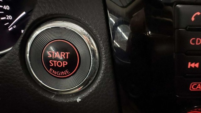 NissanQashqai DIG-T 115 N-Connecta 4x2 85 kW (115 CV) Vehículo usado en Barcelona - 19 NissanQashqai DIG-T 115 N-Connecta 4x2 85 kW (115 CV) Vehículo usado en Barcelona - 19