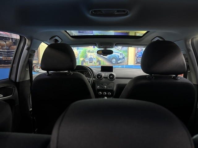 AudiA1 Sportback Active Kit 1.4 TFSI 92 kW (125 CV) S tronic Vehículo usado en Barcelona - 13