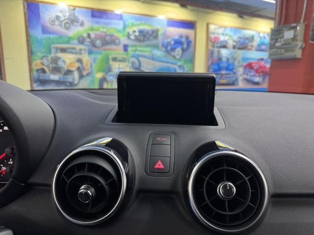 AudiA1 Sportback Active Kit 1.4 TFSI 92 kW (125 CV) S tronic Vehículo usado en Barcelona - 23